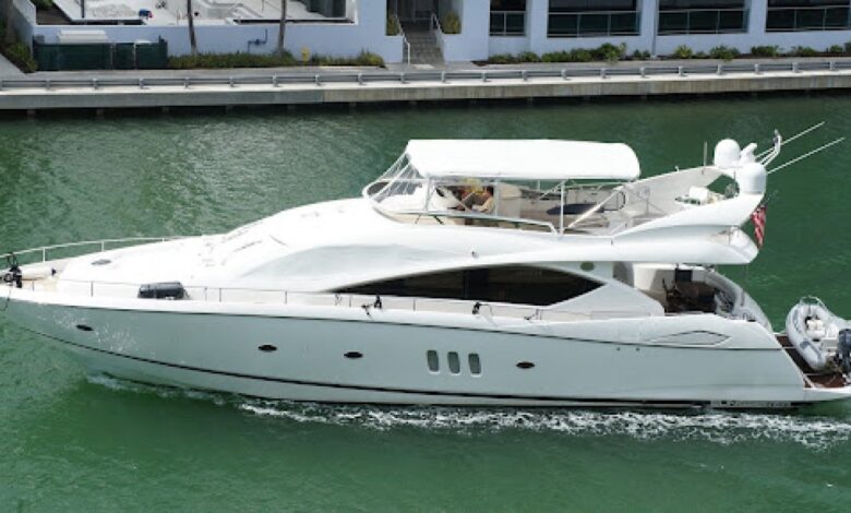 yacht rental Miami