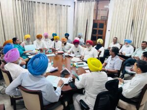 ਬਿਜਲੀ ਮੰਤਰੀ ਹਰਭਜਨ ਸਿੰਘ ਈਟੀਓ ਵੱਲੋਂ ਪੀ.ਐਸ.ਈ.ਬੀ. ਸਾਂਝਾ ਮੰਚ ਅਤੇ ਬਿਜਲੀ ਮੁਲਾਜ਼ਮ ਏਕਤਾ ਮੰਚ ਨਾਲ ਮੀਟਿੰਗ