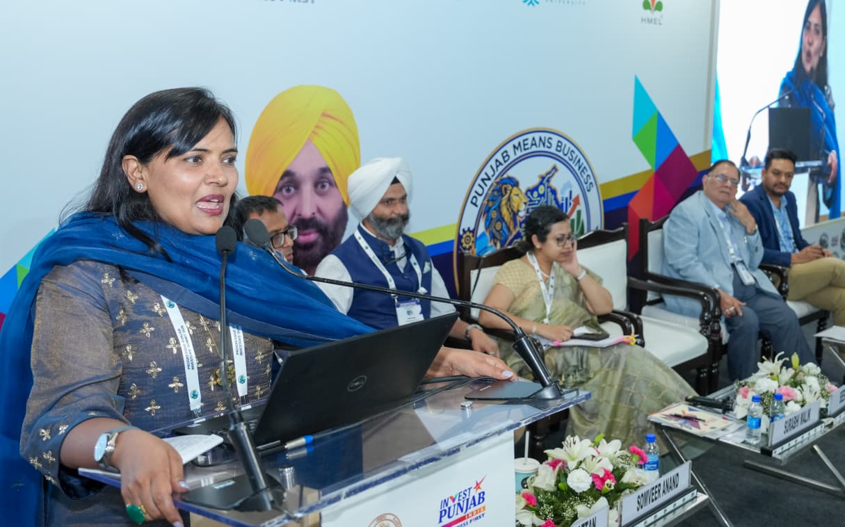 ਨਿਵੇਸ਼ ਪੰਜਾਬ ਸੰਮੇਲਨ: ‘ਆਈਡੀਆ ਟੂ ਇਮਪੈਕਟ: ਇਕ ਸਟਾਰਟਅੱਪ ਡੈਸਟੀਨੇਸ਼ਨ ਵਜੋਂ ਪੰਜਾਬ ਦੀ ਯਾਤਰਾ’-  ਸੈਸ਼ਨ ਨੇ ਰਾਜ ਦੇ ਮਜ਼ਬੂਤ ਈਕੋਸਿਸਟਮ ਅਤੇ ਯੂਨੀਕੋਰਨ ਸਟਾਰਟਅੱਪਸ ਨੂੰ ਉਤਸ਼ਾਹਿਤ ਕਰਨ ਦੇ ਦ੍ਰਿਸ਼ਟੀਕੋਣ ‘ਤੇ ਰੌਸ਼ਨੀ ਪਾਈ