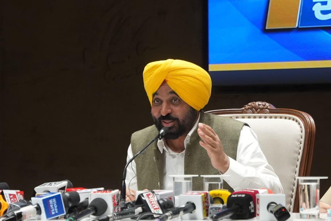 ਭਗਵੰਤ ਸਿੰਘ ਮਾਨ ਸਰਕਾਰ ‘ਬੇਅਦਬੀ’ ਦੇ ਮਾਮਲੇ ’ਤੇ ਕੋਈ ਲਿਹਾਜ਼ ਨਹੀਂ ਕਰੇਗੀ, ‘ਆਪ’ ਸਰਕਾਰ 13 ਅਪ੍ਰੈਲ ਨੂੰ ਵਿਧਾਨ ਸਭਾ ਦੇ ਵਿਸ਼ੇਸ਼ ਇਜਲਾਸ ਵਿੱਚ ਸਖਤ ਸਜ਼ਾਵਾਂ ਲਈ ਬੇਅਦਬੀ ਵਿਰੋਧੀ ਕਾਨੂੰਨ ਵਿੱਚ ਸੋਧ ਕਰੇਗੀ