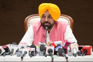 140 ਲੱਖ ਮੀਟਰਕ ਟਨ ਪੈਦਾਵਾਰ ਦੀ ਸੰਭਾਵਨਾ ਵਾਲੇ ਕਣਕ ਵਾਢੀ ਦਾ ਸੀਜ਼ਨ ਨੇੜੇ ਆਉਣ ‘ਤੇ ਪੰਜਾਬ ਨੇ ਤੇਲ ਸਪਲਾਈ ਦੀ ਫੌਰੀ ਮੰਗ ਚੁੱਕੀ, ਕੇਂਦਰ ਤੁਰੰਤ ਕਾਰਵਾਈ ਕਰੇ: ਮੁੱਖ ਮੰਤਰੀ ਭਗਵੰਤ ਸਿੰਘ ਮਾਨ