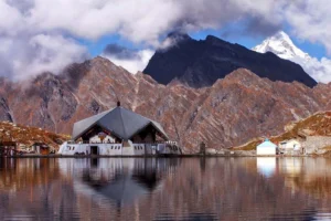 ਗੁਰਦੁਆਰਾ ਹੇਮਕੁੰਡ ਸਾਹਿਬ ਦੀ ਯਾਤਰਾ ਦੇ ਖੁੱਲ੍ਹਣ ਦਾ ਐਲਾਨ