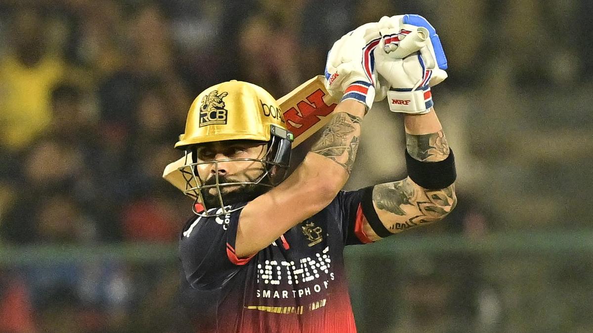 ਕੋਹਲੀ ਅਤੇ ਪਡਿੱਕਲ ਦੇ ਅਰਧ ਸੈਂਕੜੇ ਨੇ ਓਪਨਿੰਗ ਨਾਈਟ ‘ਤੇ RCB ਨੂੰ ਦਿਵਾਈ ਜਿੱਤ