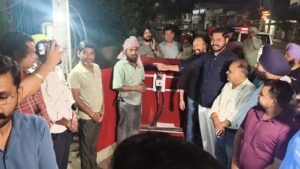 ਵਿਧਾਇਕ ਸ਼ੈਰੀ ਕਲਸੀ ਨੇ ਸ੍ਰੀ ਅੰਮ੍ਰਿਤਸਰ- ਗੁਰਦਾਸਪੁਰ ਰੋਡ ‘ਤੇ ਹਾਈ ਮਾਸਟ ਲਾਈਟਾਂ ਬਟਾਲਾ ਵਾਸੀਆਂ ਨੂੰ ਕੀਤੀਆਂ ਸਮਰਪਿਤ