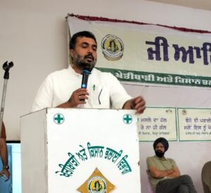 ਕਿਸਾਨ ਮੇਲੇ ‘ਚ ਗੂੰਜਿਆ ਤਰੱਕੀ ਦਾ ਸੁਨੇਹਾ: ਵਿਧਾਇਕ ਨਰਿੰਦਰਪਾਲ  ਸਿੰਘ ਸਵਨਾ ਨੇ ਸਟਾਲਾਂ ਦਾ ਦੌਰਾ ਕਰਕੇ ਪ੍ਰਗਤੀਸ਼ੀਲ ਕਿਸਾਨਾਂ ਨਾਲ ਕੀਤਾ ਸੰਵਾਦ