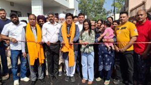 ਵਿਧਾਇਕ ਜਿੰਪਾ ਲੇ 8 ਲੱਖ ਰੁਪਏ ਦੀ ਲਾਗਤ ਨਾਲ ਬਣੀ ਨਵੀਂ ਸੜਕ ਦਾ ਕੀਤਾ ਉਦਘਾਟਨ, ਲੋਕਾਂ ਨੂੰ ਮਿਲੀ ਵੱਡੀ ਰਾਹਤ