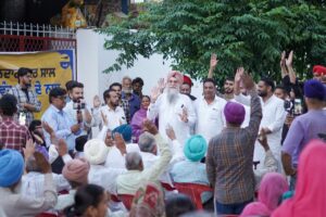 “ਸ਼ਾਨਦਾਰ 4 ਸਾਲ ਭਗਵੰਤ ਮਾਨ ਦੇ ਨਾਲ” ਮੁਹਿੰਮ ਤਹਿਤ ਸਪੀਕਰ ਸੰਧਵਾਂ ਵੱਲੋਂ ਕੋਟਕਪੂਰਾ ਦੇ ਵੱਖ-ਵੱਖ ਵਾਰਡਾਂ ਵਿੱਚ ਭਰਵੀਆਂ ਮਿਲਣੀਆਂ