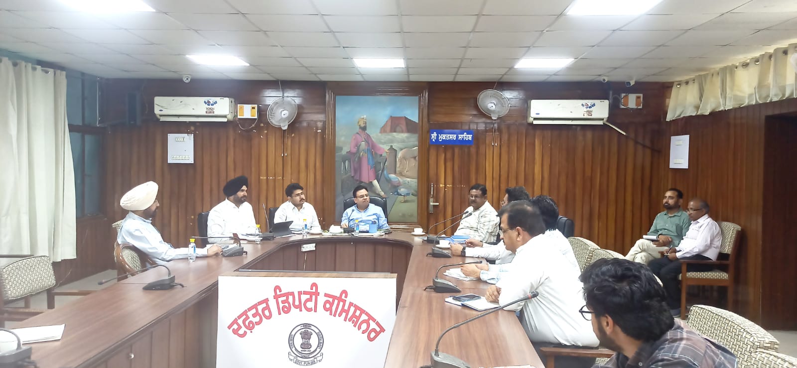 ਡਿਪਟੀ ਕਮਿਸ਼ਨਰ ਨੇ ਚੱਲ ਰਹੇ ਕਣਕ ਖਰੀਦ ਪ੍ਰਬੰਧਾਂ ਦਾ ਲਿਆ ਜਾਇਜਾ