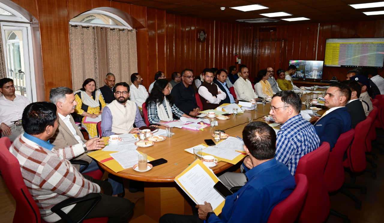मंत्रिमंडलीय उप-समिति की बैठक में सभी उपायुक्तों को भूमि की वेरिफिकेशन करने के निर्देश