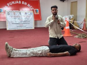 ਯੁਵਾ ਆਪਦਾ ਮਿੱਤਰ ਟ੍ਰੇਨਿੰਗ ਦੇ ਚੌਥੇ ਦਿਨ ਬੇਸਿਕ ਲਾਈਫ ਸਪੋਰਟ ਤੇ ਇਨਸਿਡੈਂਟ ਰਿਸਪਾਂਸ ਸਿਸਟਮ ਬਾਰੇ ਦਿੱਤੀ ਵਿਸ਼ੇਸ਼ ਸਿਖਲਾਈ