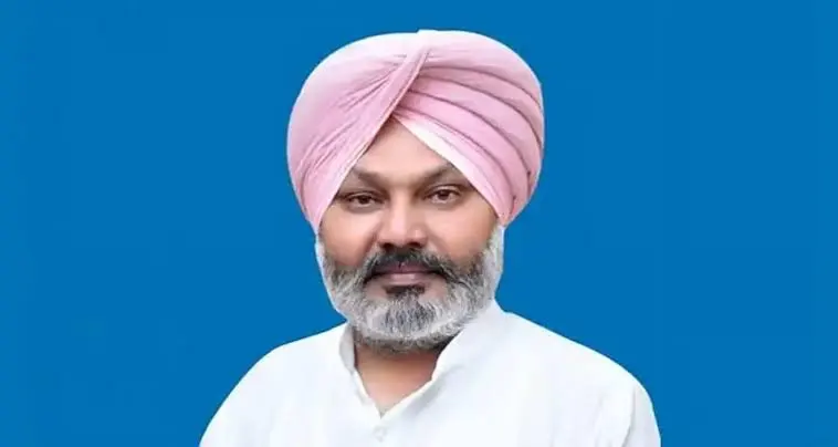 ਭਾਜਪਾ ਦਲਬਦਲੂਆਂ ਨੂੰ ਵਰਤ ਕੇ ਸੁੱਟਣ ਵਾਲੇ ਮੋਹਰਿਆਂ ਵਾਂਗ ਸਮਝਦੀ; ਸੁਨੀਲ ਜਾਖੜ ਅਤੇ ਰਵਨੀਤ ਸਿੰਘ ਬਿੱਟੂ ‘ਵਰਤੋ ਅਤੇ ਸੁੱਟੋ’ ਰਣਨੀਤੀ ਦੀਆਂ ਪ੍ਰਮੁੱਖ ਉਦਾਹਰਣਾਂ: ਹਰਪਾਲ ਸਿੰਘ ਚੀਮਾ
