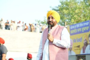 ਮੈਂ ਸ੍ਰੀ ਅਕਾਲ ਤਖ਼ਤ ਸਾਹਿਬ ਅੱਗੇ ਸੀਸ ਨਿਵਾਇਆ ਕਿਉਂਕਿ ਇਹ ਹਰ ਪੰਜਾਬੀ ਅਤੇ ਸਿੱਖ ਲਈ ਸਰਵਉੱਚ ਹੈ, ਪਰ ਕੁਝ ਲੋਕ ਆਪਣੇ ਨਿੱਜੀ ਹਿੱਤਾਂ ਲਈ ਇਸ ਦੀ ਦੁਰਵਰਤੋਂ ਕਰ ਰਹੇ ਹਨ: ਮੁੱਖ ਮੰਤਰੀ ਭਗਵੰਤ ਸਿੰਘ ਮਾਨ